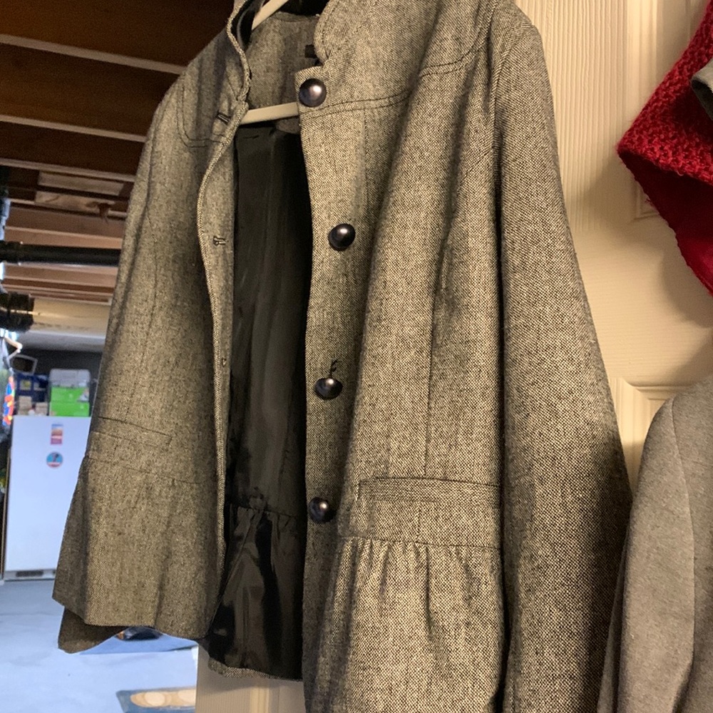Womens short jacket heather gray.